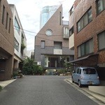 トルナヴェント - 奥の建物＠2015/7