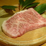 飛騨牛一頭家 馬喰一代 名古屋 - 飛騨牛「最とび」極上ロース