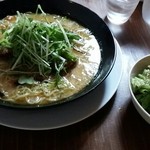 イタメン 本店 - ペペロン