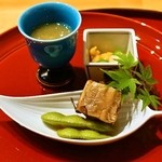 さん昇 - 2015.8 鳥取焼き茄子のすり流し、余市塩水ウニ、鳥取オクラ、鳥取ねばりっこ、鳥取イワシ、鳥取枝豆