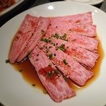 肉焼家　琉庵 - 特選makiカルビ