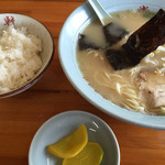 常楽軒 - ⚫︎ラーメン＝５５０円
            ⚫︎めし 小＝１２０円