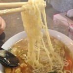 北京 - うま煮ラーメン麺リフト