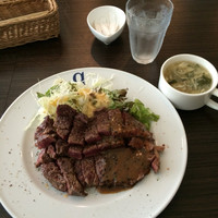 キャトルラパン - 300g1050円⇨ボリュームありすぎ