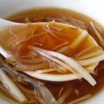 家全七福酒家 SEVENTH SON RESTAURANT - 韮王瑤柱蓉　　干し貝柱と黄ニラのとろみスープ