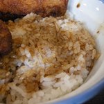 グリルやまだ - ご飯にもソースがかかっていました