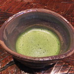 燈々庵 - お抹茶がサービスで・・