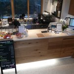 be my self - 店内 1F deri