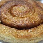 ベッカライ ビオブロート - シナモンロール