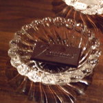 ビー・バー・マルノウチ - チョコ