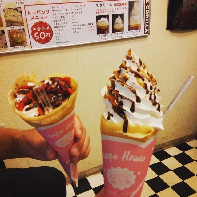 クレープゴリラ長居本店>