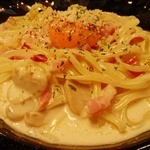 ビストロ エンドウ - 濃厚月見カルボナーラ（各種バー付き）…税別1080円