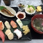 元気工房 絆の館 - 本日の特選握り膳￥２２００