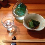 小魚料理 とみ助 - 地元の冷酒で