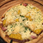 遊食屋 わらべえ - トウモロコシのデミピザ  