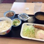 Matsuya - 僕にお気に入りソーセージエッグ朝定食