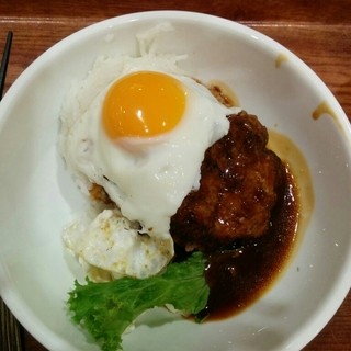 ロコモコ様 口コミ一覧 : 【閉店】ロコモコ （LOCOMOCO） - 馬車道/ハワイ