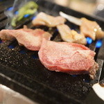 焼肉 げんき - 焼くべし焼くべし！