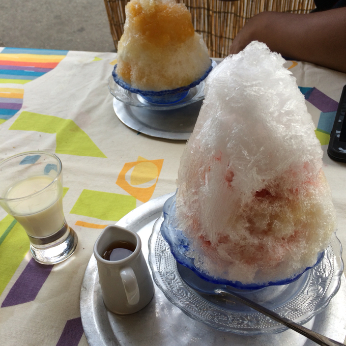 写真 : 氷屋888 （コオリヤミツバチ） - 中津（阪急）/かき氷 | 食べログ