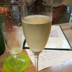 HELIX - 2015.8. 祝いのモエ頂く