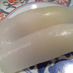 廻鮮寿司 塩釜港 - アオリイカの握り（2015.8）