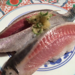 廻鮮寿司 塩釜港 - イワシの握り（2015.8）