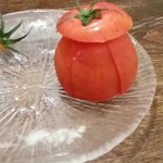 冷しトマト　１つ食べちゃいました！