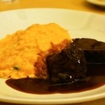 ジラソウ - 2015.8 オムレツライス（1,000円）＋ビーフシチュー（1,300円）