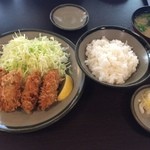 多喜亭 - カキフライ定食