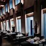 The Sukhothai - 朝食はここで。