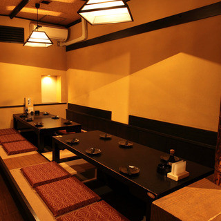 Banquets can be held for up to 12 people with tables and kotatsu seats! !