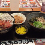 40662075 - ランチの定食。これで680円はとてもうれしいです