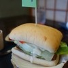 双葉寿司 - 料理写真:ジャンボホタテバーガー、完成品