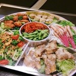 そ！これこれ 豚肉屋 - 