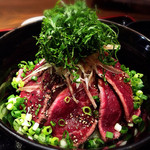 バッファロー - ワイン和牛レアステーキ丼