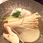 いし川 - 松茸と鱧の鍋
