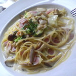 本日のパスタ（きのこのクリームスパゲッティ）