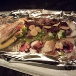 Teppanyaki Bonno - サイコロＭＩＸ焼き
                        肉もシーフードも旨かった！