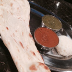 Indo Ajian Dainingu Sathi- - サグチキンとマトンカレー