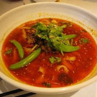 四川名菜 川府 - 本格麻辣刀削面（本格麻辣刀削麺）