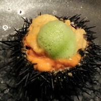レストラン マノワ - 2種の雲丹、コンソメと魚介のタルタル