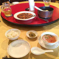 赤坂 四川飯店 - 「陳マーボードーフのランチセット」1300円