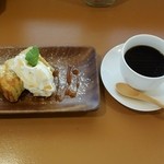 cafe mashed up - シフォンケーキセット600円