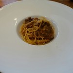 いたりあ亭 - 鱧のトマトソース、皿デカ(笑)