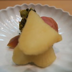 ふじ - 27年8月　お新香　大根、梅干し、奈良漬け、菜っ葉