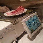 いきなりステーキ - 200gの注文で、215gでＯＫにしました。
