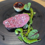 リストランテ ナカモト - 香川より届く、オリーブ牛　ラムシン、無花果キャラメリゼ、伏見唐辛子