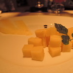 AKI NAGAO - 【2015年07月20日】アラカルト（さきにチーズを頼む・・ビールと合うんだ、これが）