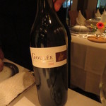 レストラン・ジョルジュマルソー - 赤のボトルはこちら