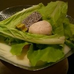 Kyouryouritaniguchi - 生麩の豆乳鍋